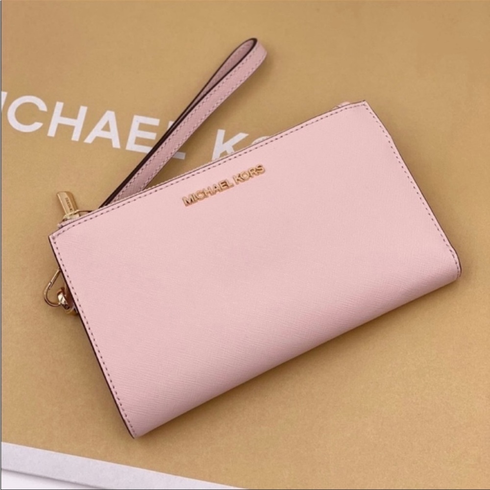 Michael Kors Double Zip Wallet
Wristlet Pink - Picture 2 of 11